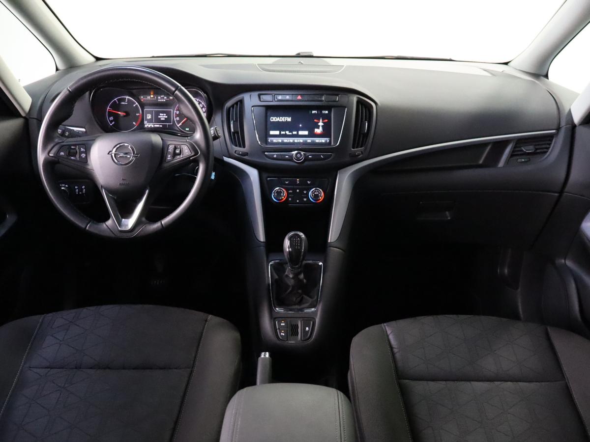 opel-zafira-2019-diesel-1598cc