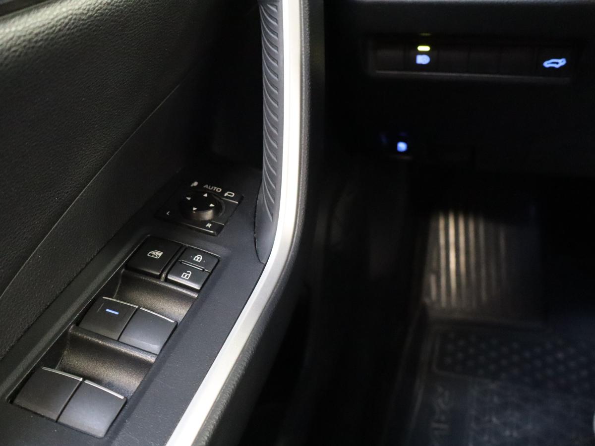 toyota-rav4-2021-hibrido-a-gasolina-2487cc