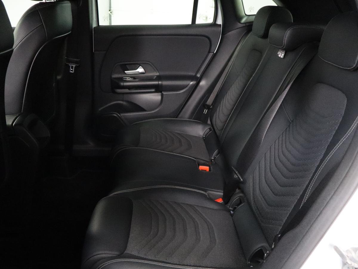 mercedes-benz-gla-2022-hibrido-a-gasolina-1332cc