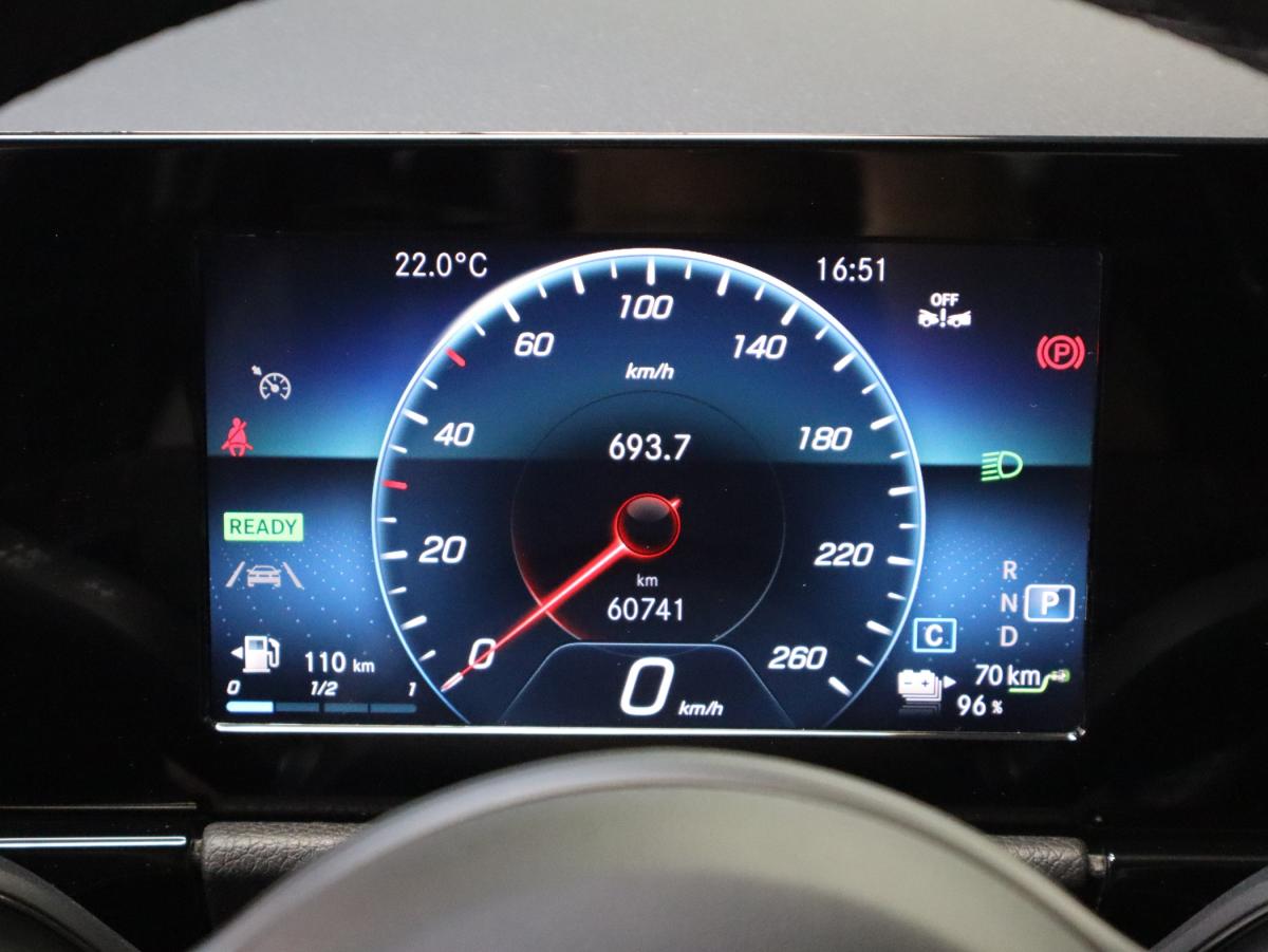 mercedes-benz-gla-2022-hibrido-a-gasolina-1332cc