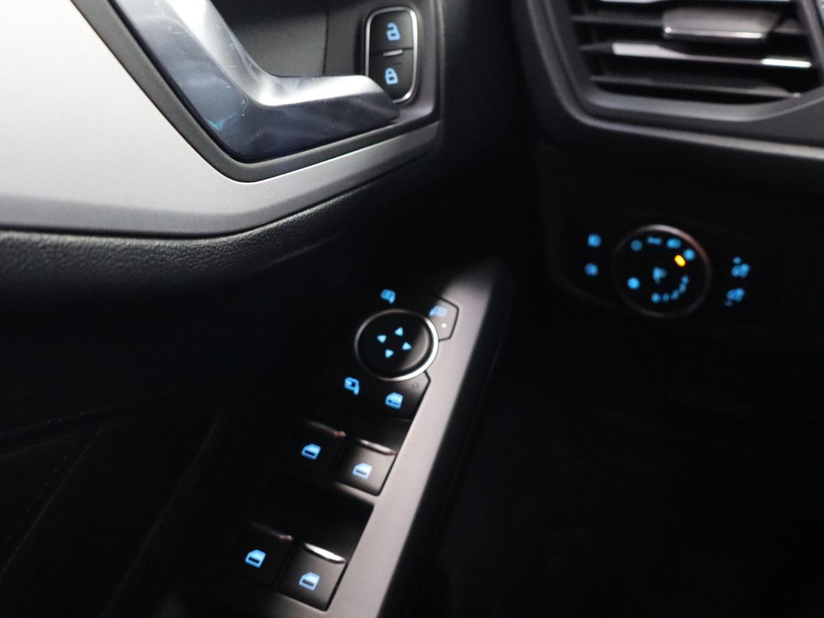 ford-focus-sw-2019-diesel-1499cc