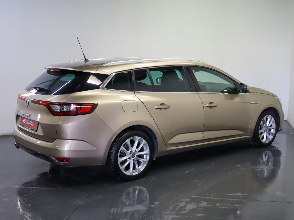 renault-megane-sport-tourer-2018-gasolina-1197cc