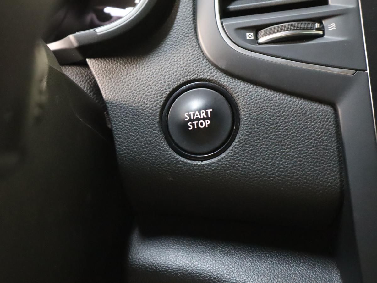renault-megane-sport-tourer-2018-gasolina-1197cc