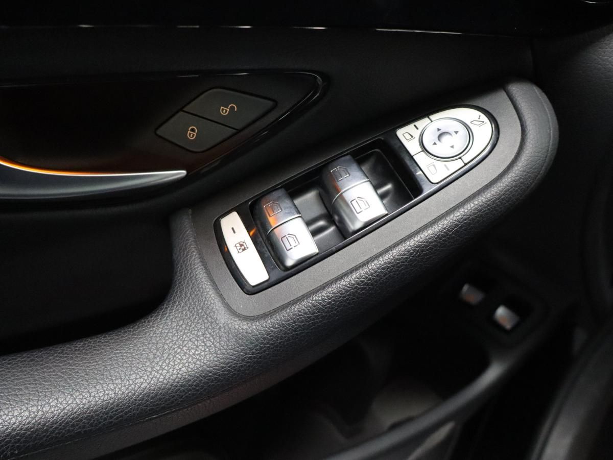 mercedes-benz-glc-2021-hibrido-a-gasolina-1991cc