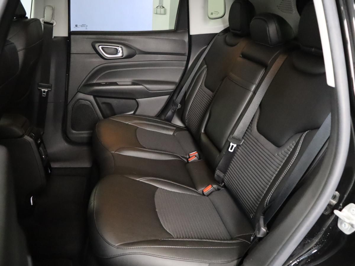jeep-compass-2023-hibrido-a-gasolina-1332cc
