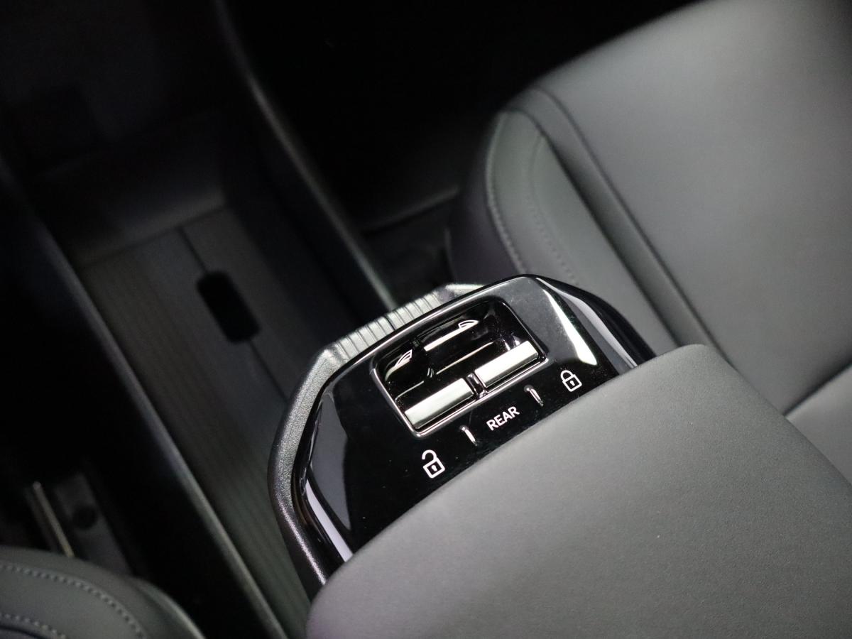 volvo-ex30-2024-eletrico-0cc