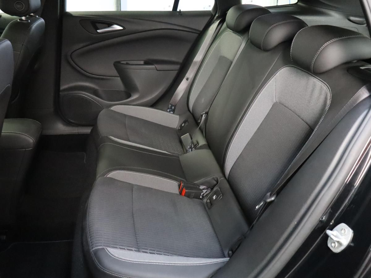 opel-astra-sport-tourer-2021-diesel-1496cc