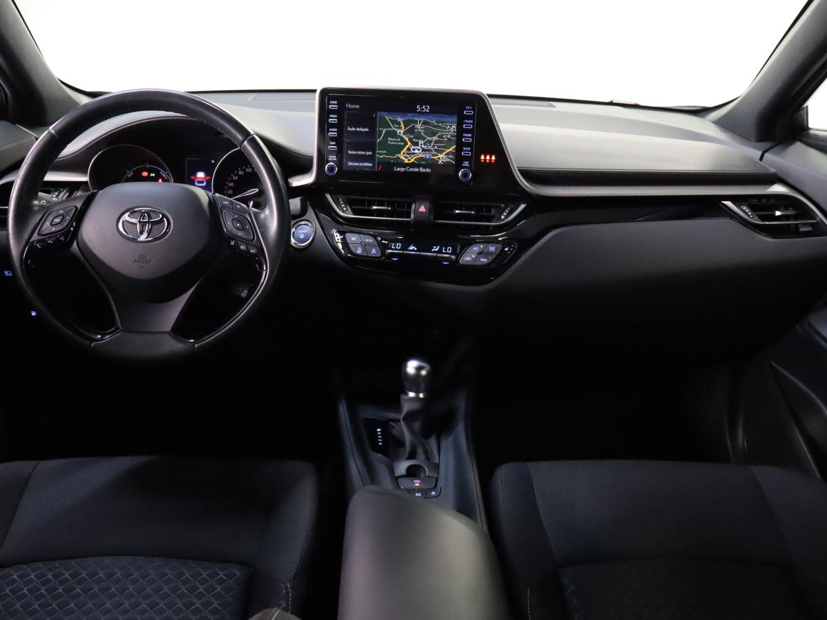 toyota-c-hr-2023-hibrido-a-gasolina-1798cc