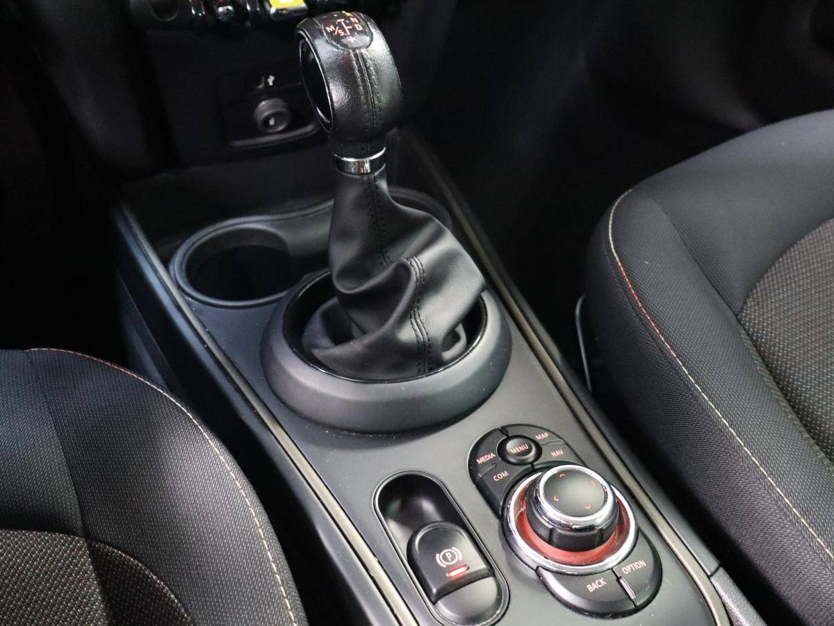 mini-countryman-2022-hibrido-a-gasolina-1499cc
