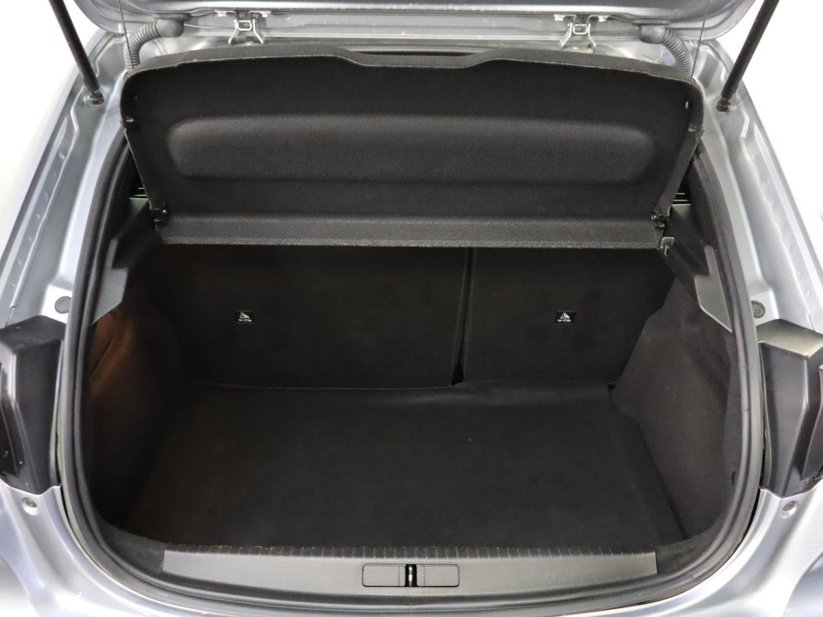 peugeot-208-2024-gasolina-1199cc