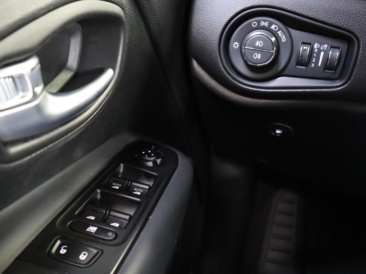 jeep-renegade-2022-hibrido-a-gasolina-1332cc