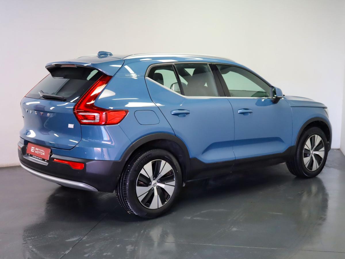 volvo-xc40-2023-hibrido-a-gasolina-1477cc