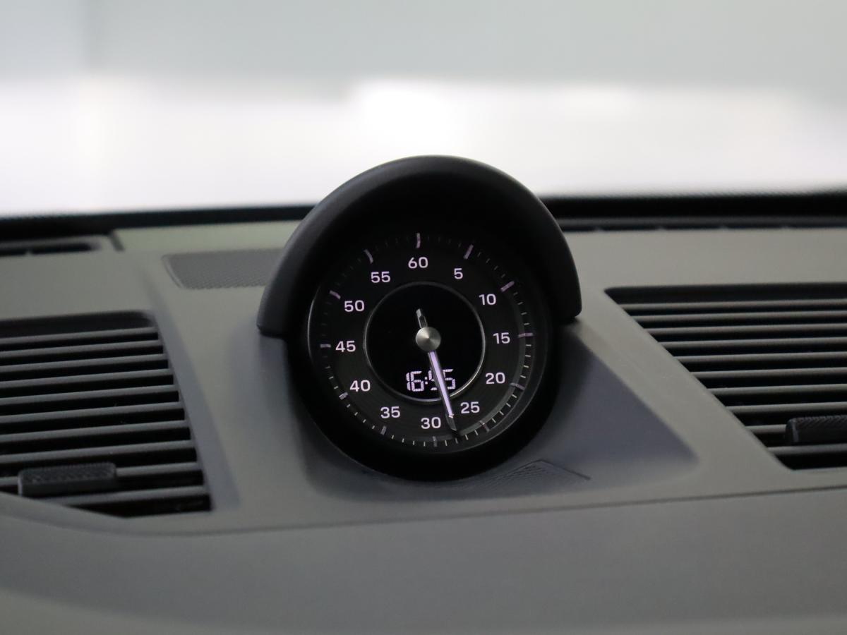 porsche-992-2020-gasolina-3745cc