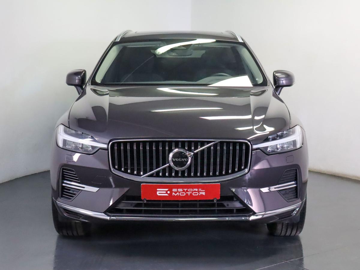 volvo-xc60-2023-hibrido-a-gasolina-1969cc