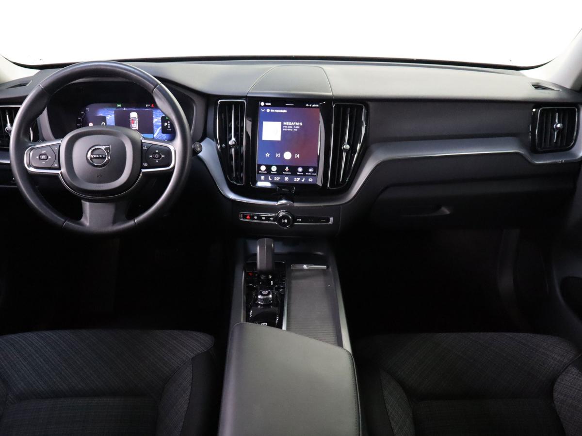 volvo-xc60-2023-hibrido-a-gasolina-1969cc