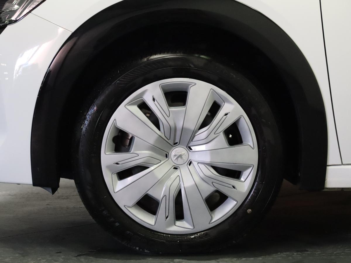 peugeot-208-2022-eletrico-500cc