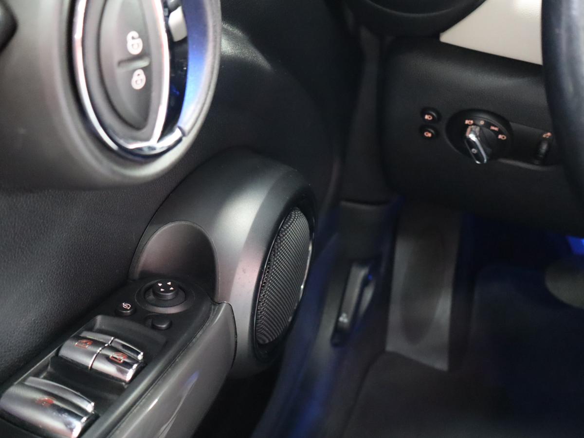 mini-cabrio-2018-diesel-1496cc