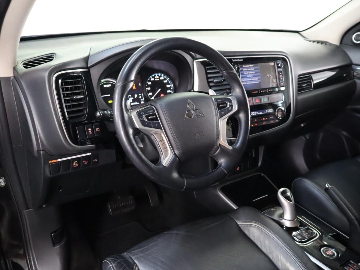 mitsubishi-outlander-2017-hibrido-a-gasolina-1998cc
