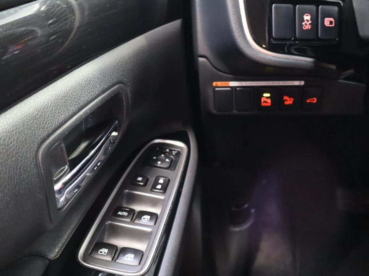 mitsubishi-outlander-2017-hibrido-a-gasolina-1998cc