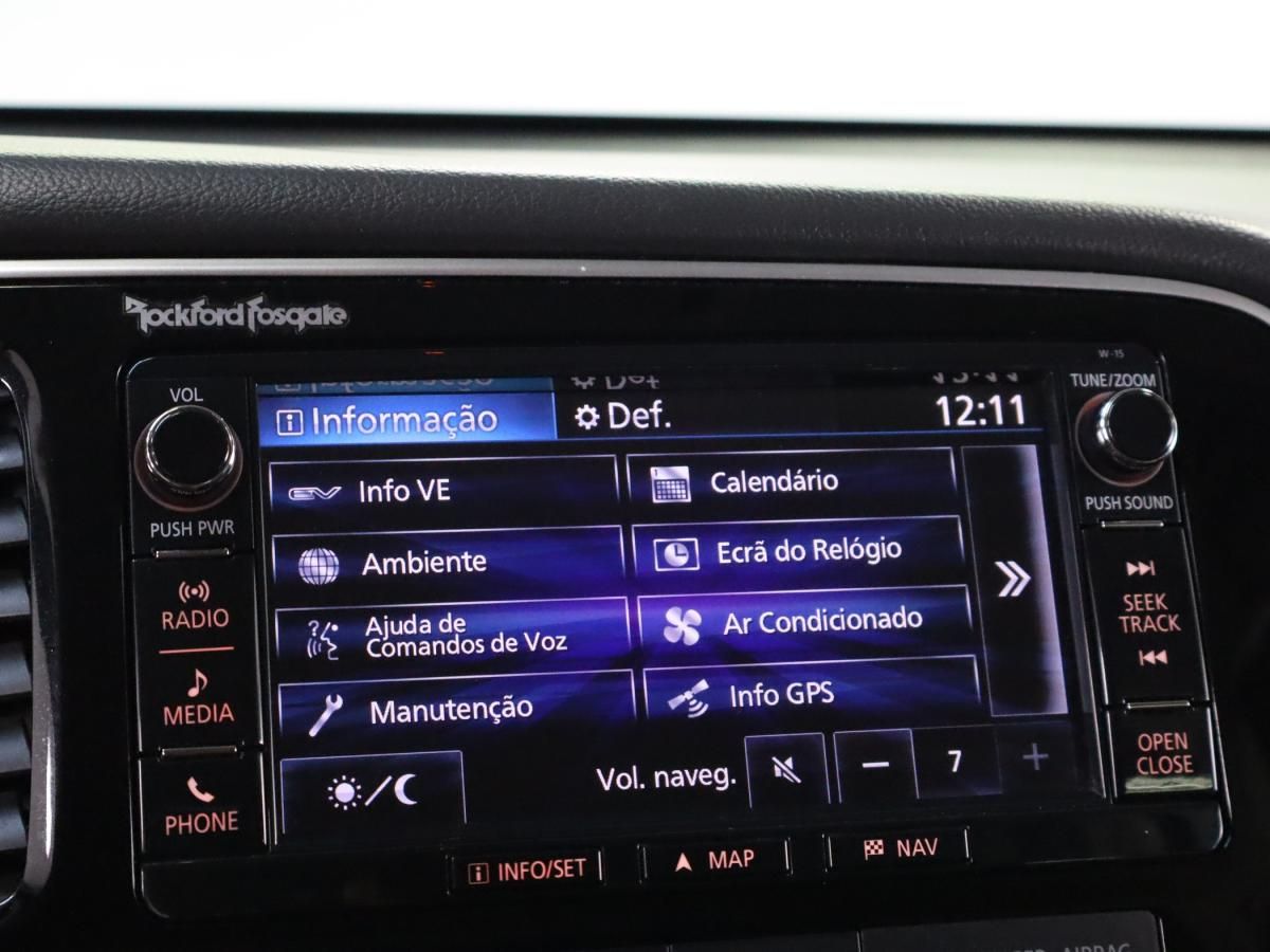 mitsubishi-outlander-2017-hibrido-a-gasolina-1998cc
