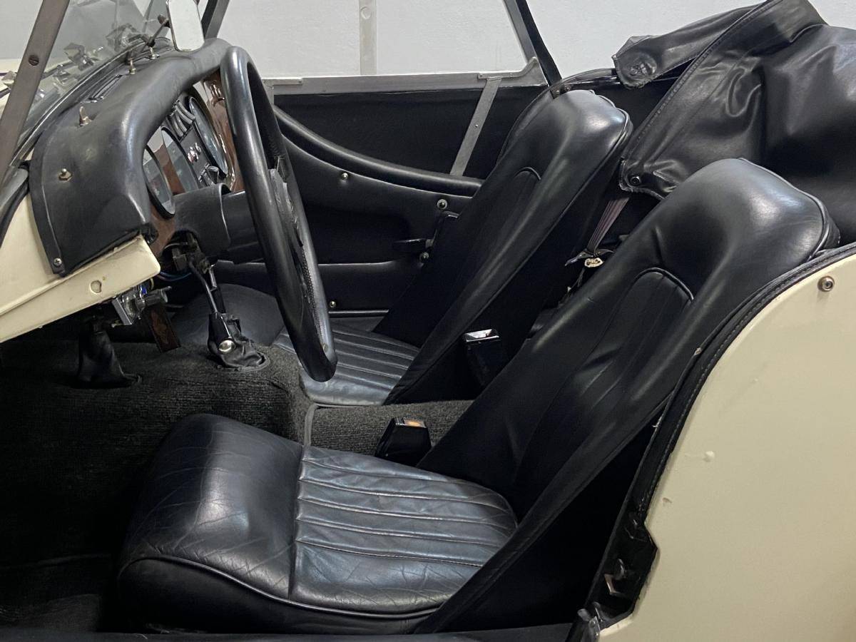 morgan-plus-8-1976-gasolina-3530cc