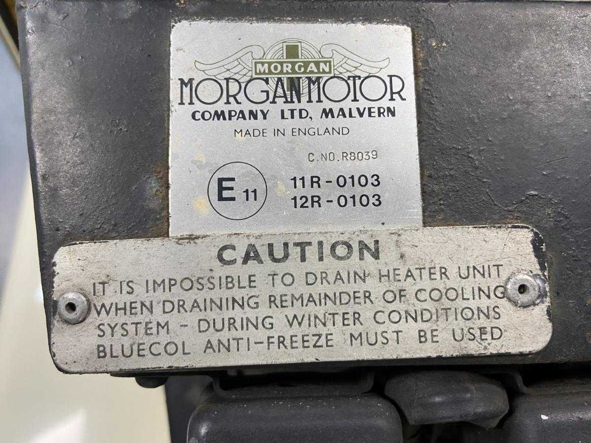 morgan-plus-8-1976-gasolina-3530cc