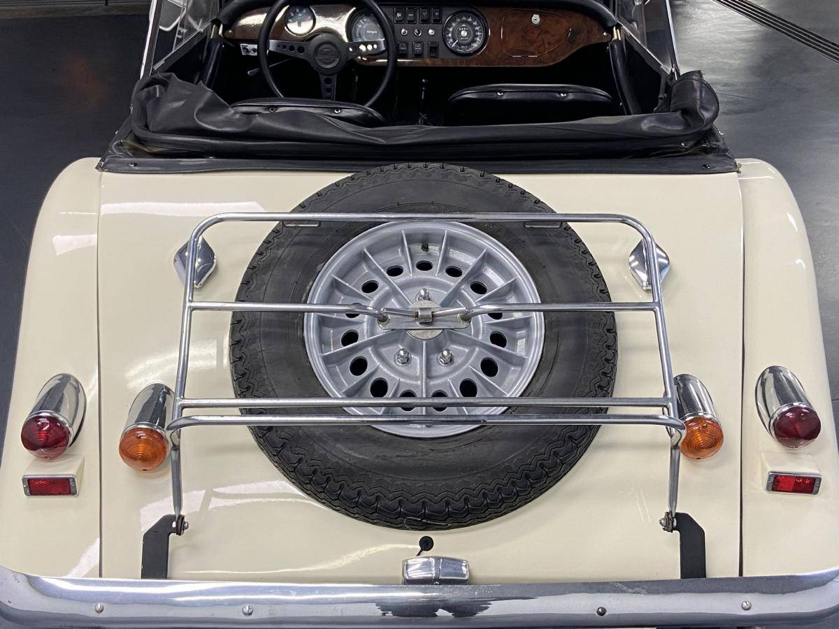 morgan-plus-8-1976-gasolina-3530cc
