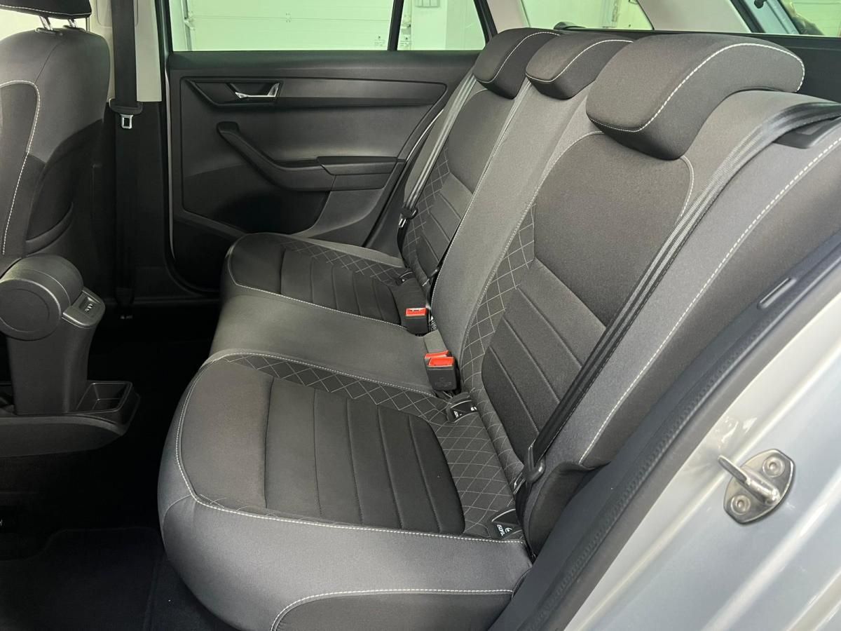 skoda-fabia-break-2022-gasolina-999cc