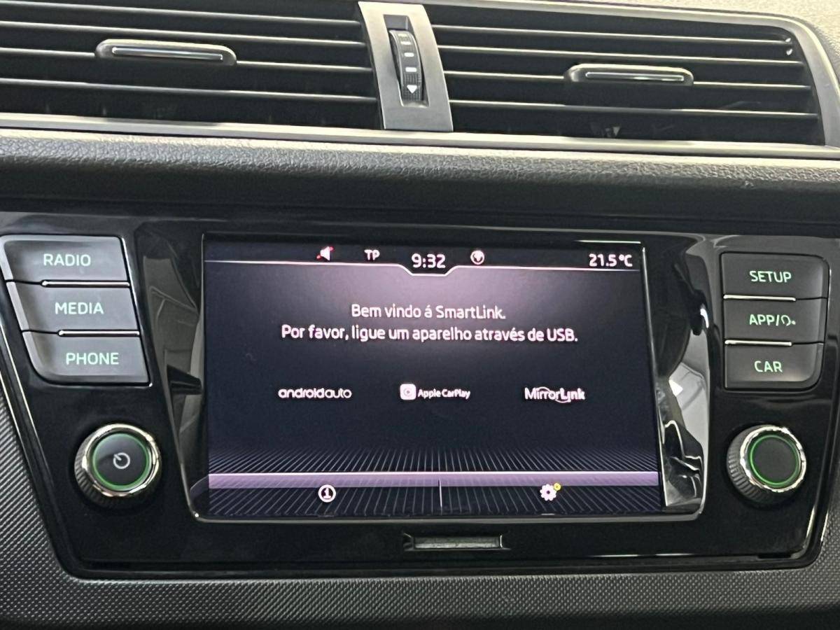 skoda-fabia-break-2022-gasolina-999cc