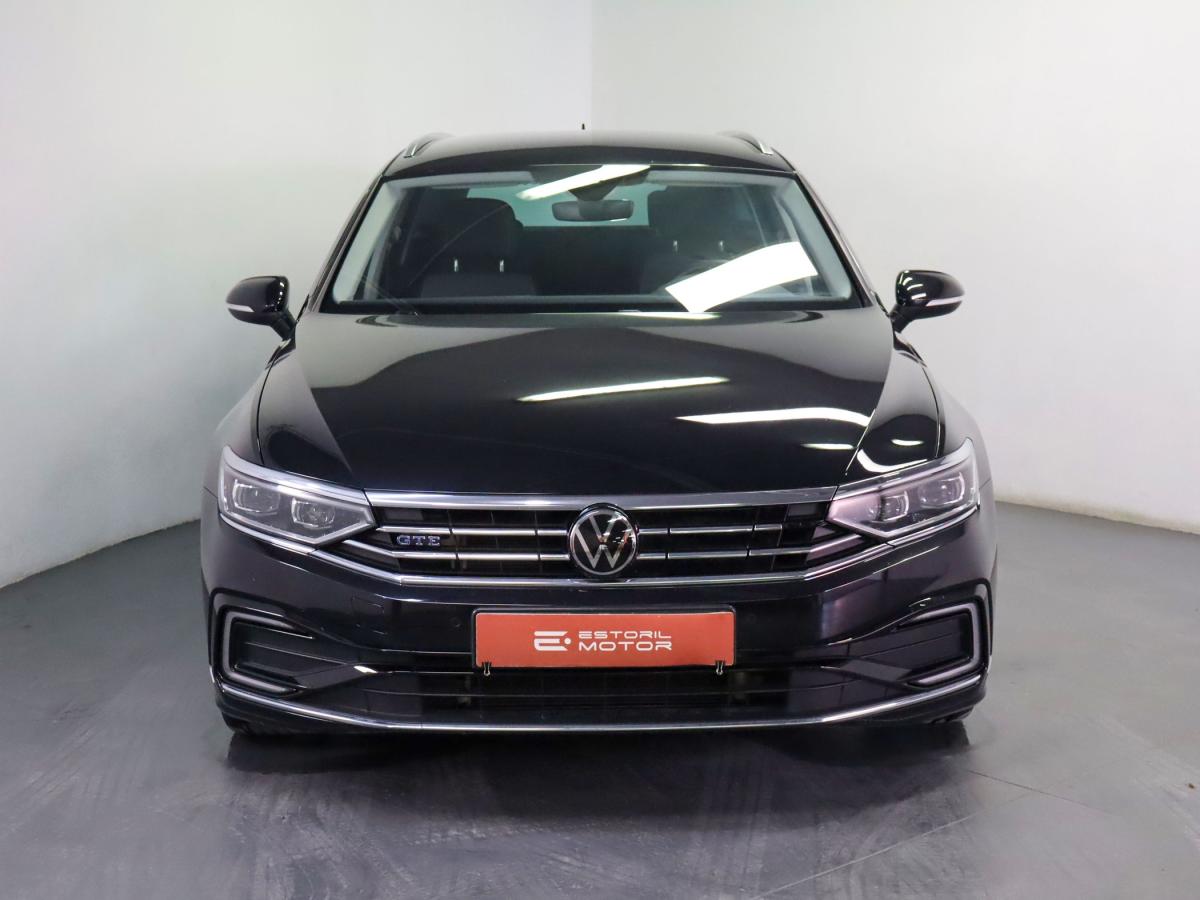 volkswagen-passat-variant-2023-hibrido-a-gasolina-1395cc