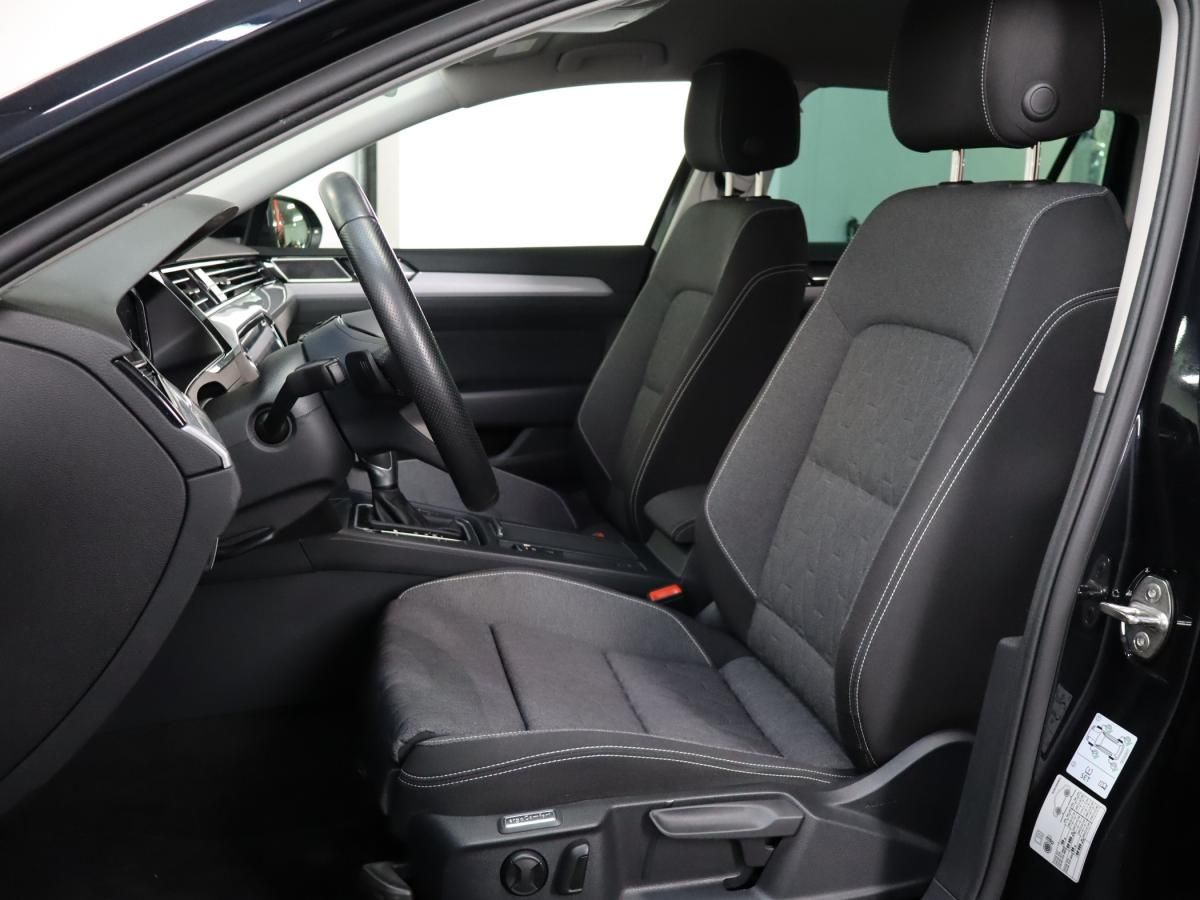 volkswagen-passat-variant-2023-hibrido-a-gasolina-1395cc