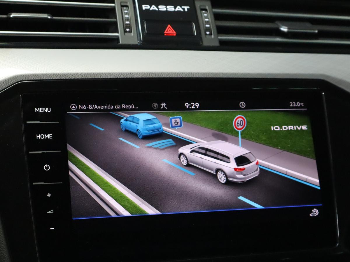 volkswagen-passat-variant-2023-hibrido-a-gasolina-1395cc
