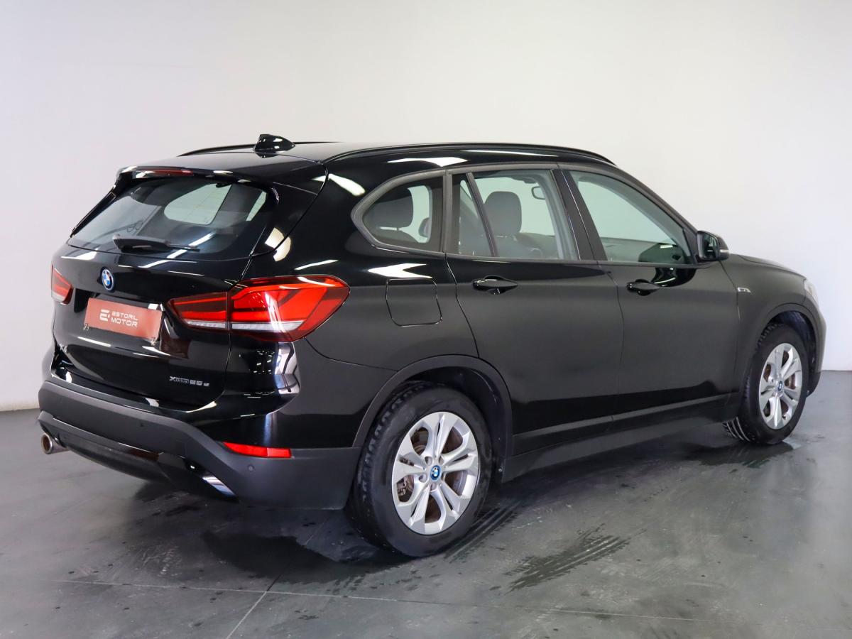 bmw-x1-2022-hibrido-a-gasolina-1499cc