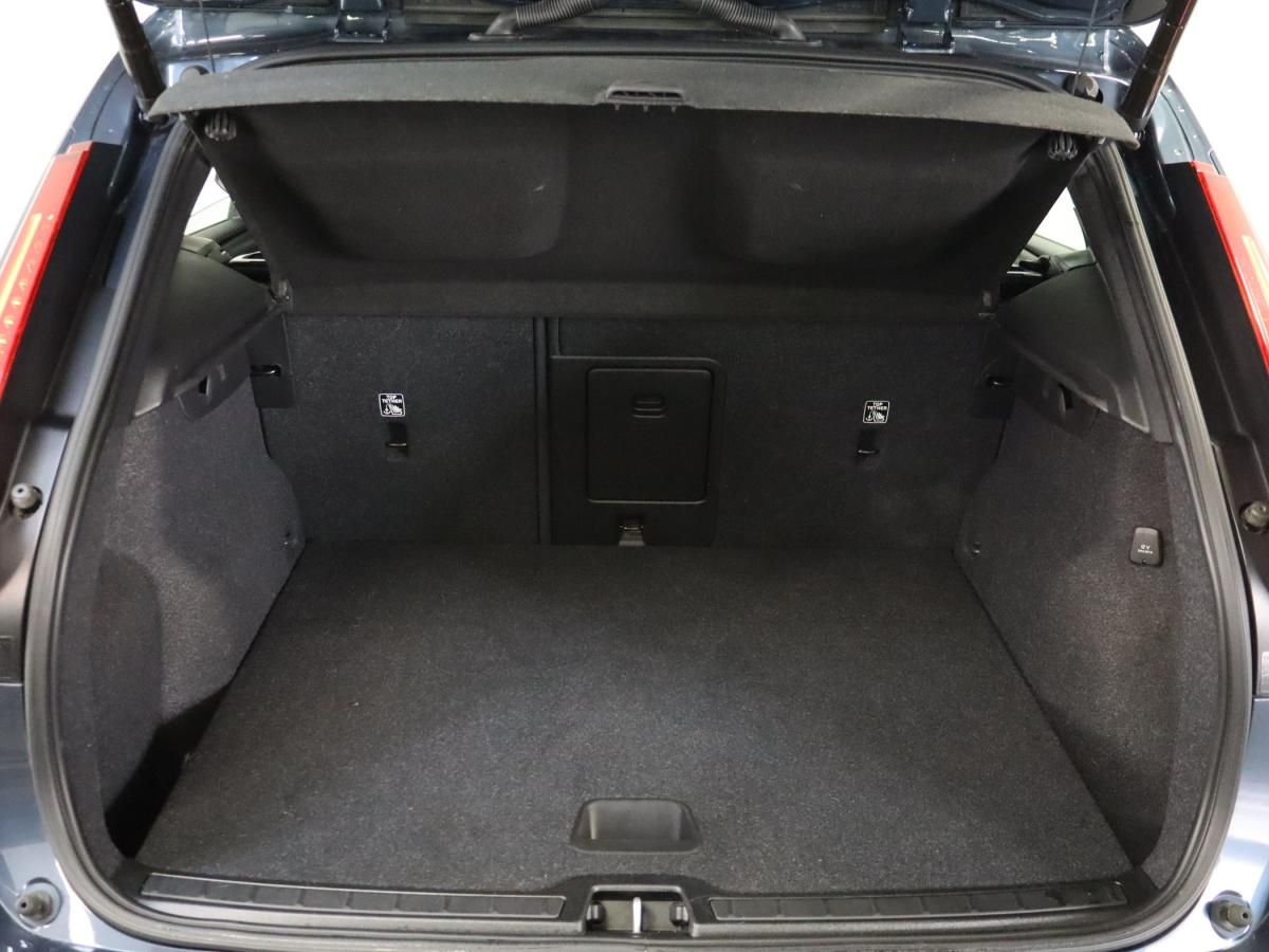 volvo-xc40-2021-hibrido-a-gasolina-1477cc