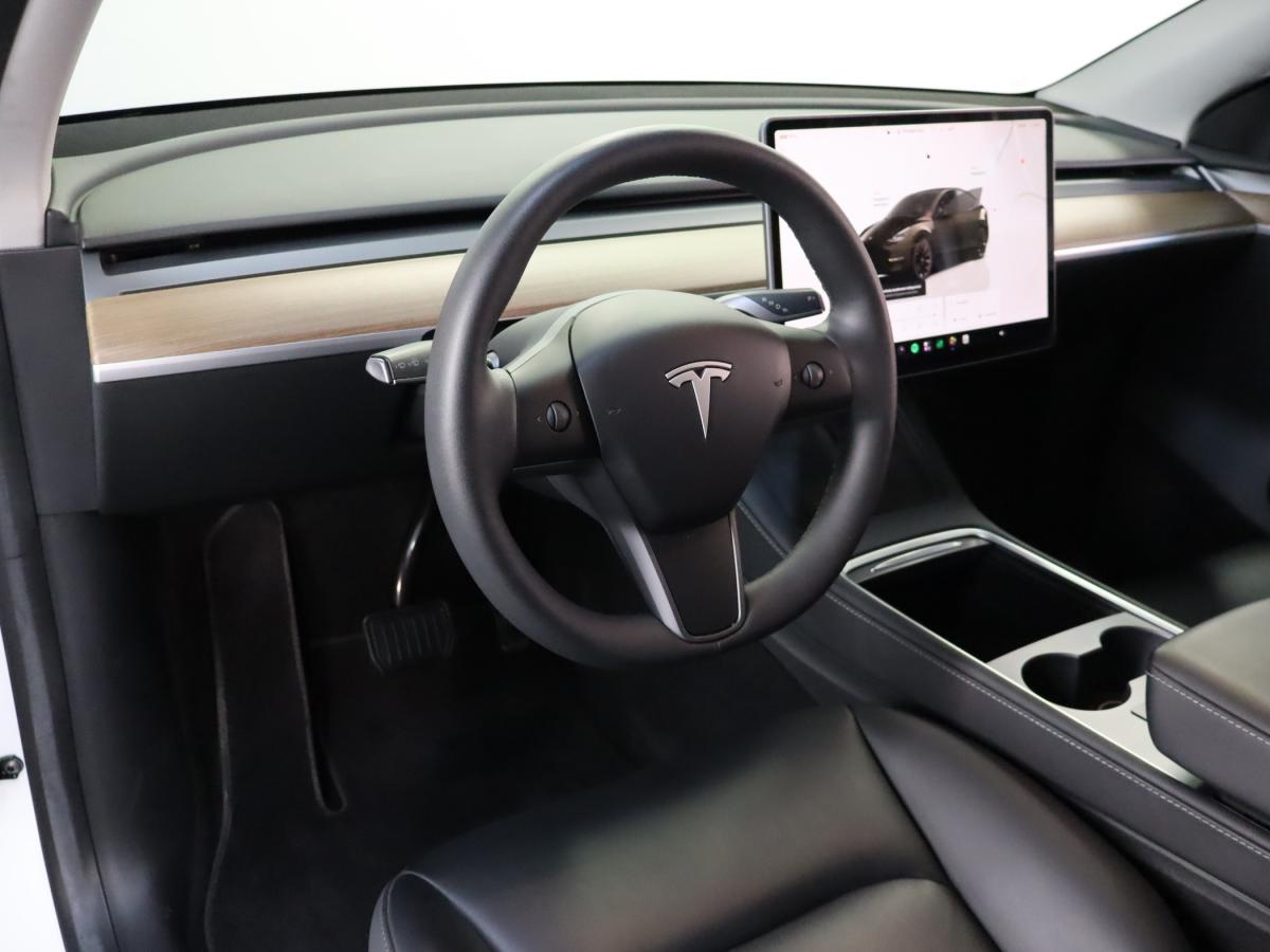 tesla-model-y-2022-eletrico-0cc