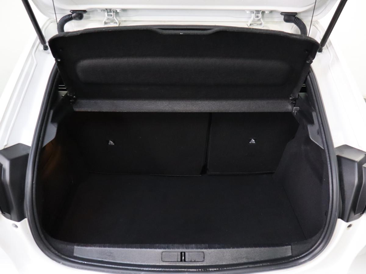 peugeot-208-2020-eletrico-500cc
