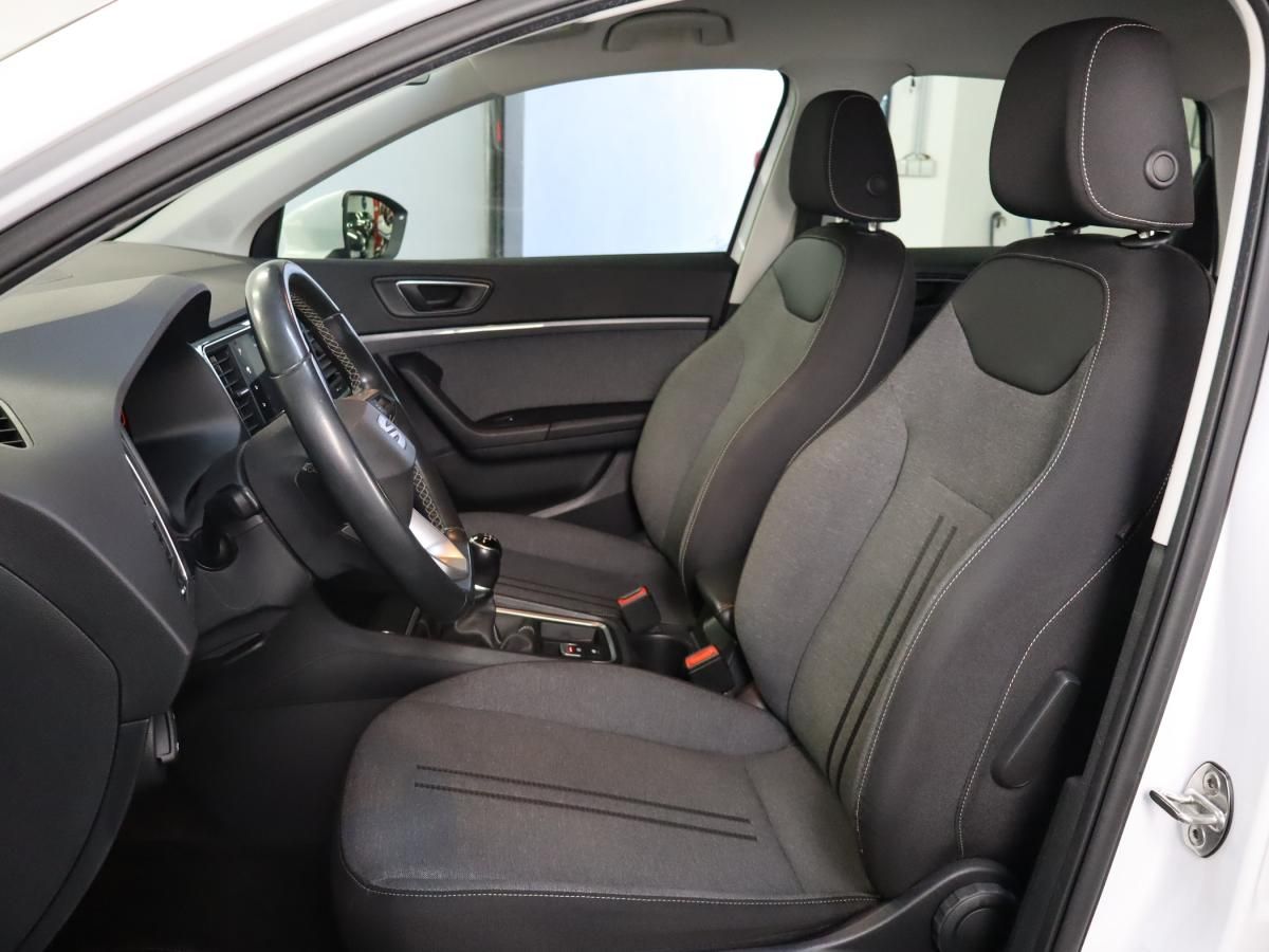 seat-ateca-2023-diesel-1968cc