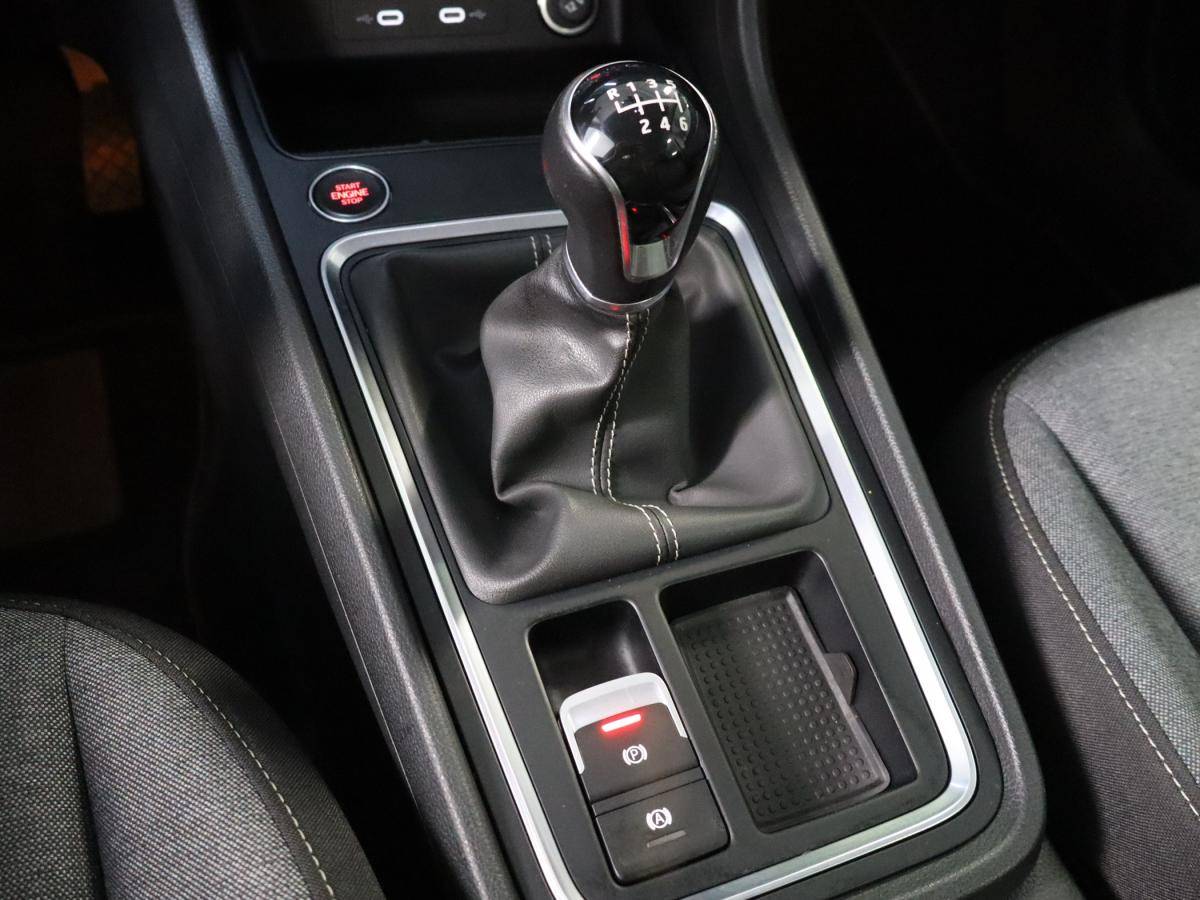 seat-ateca-2023-diesel-1968cc