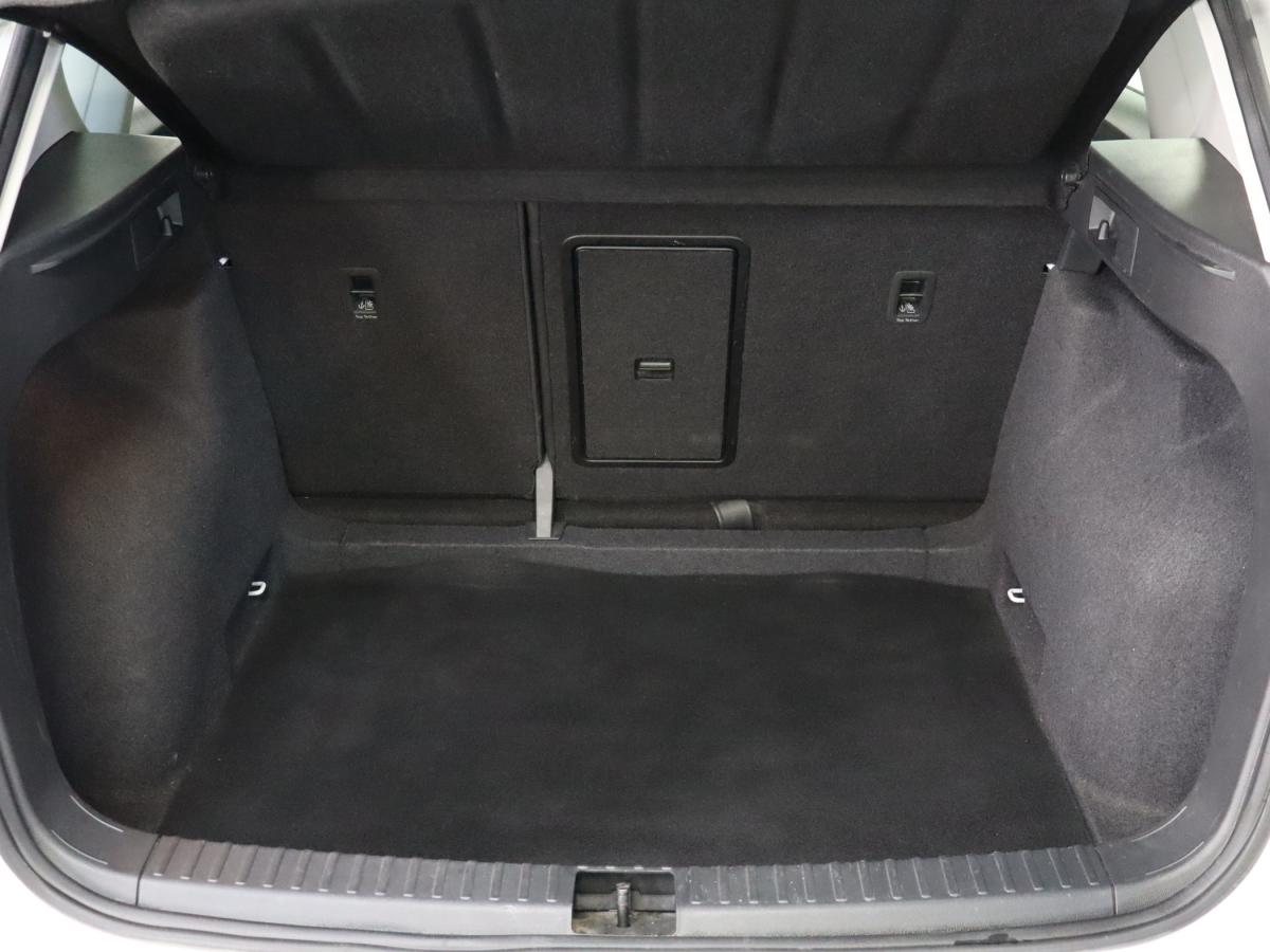 seat-ateca-2023-diesel-1968cc