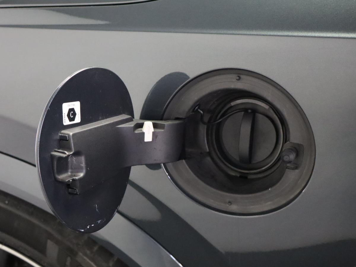 volvo-xc90-2021-hibrido-a-gasolina-1969cc