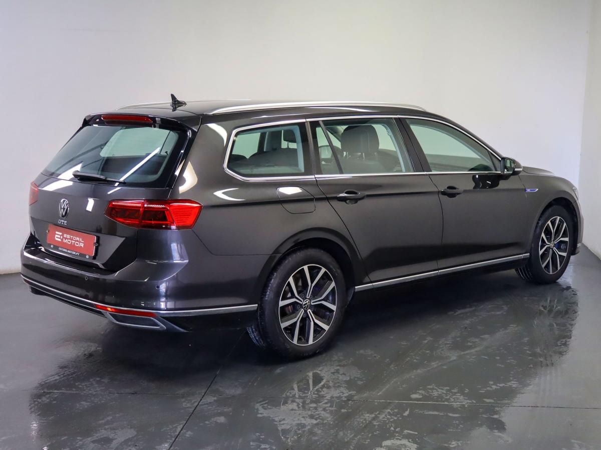 volkswagen-passat-variant-2023-hibrido-a-gasolina-1395cc
