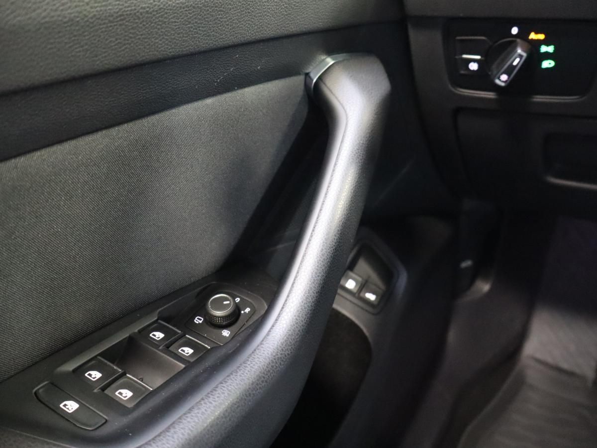 volkswagen-passat-variant-2023-hibrido-a-gasolina-1395cc