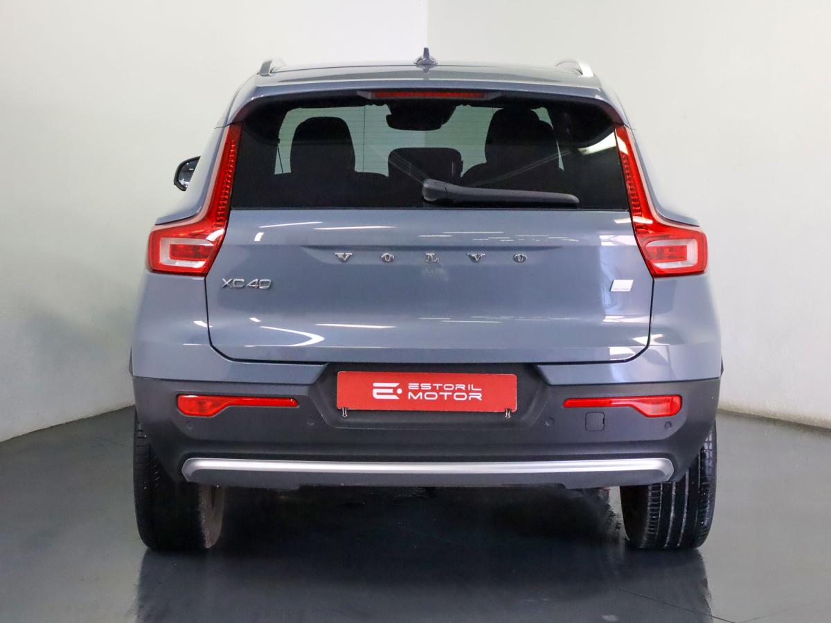 volvo-xc40-2023-hibrido-a-gasolina-1477cc