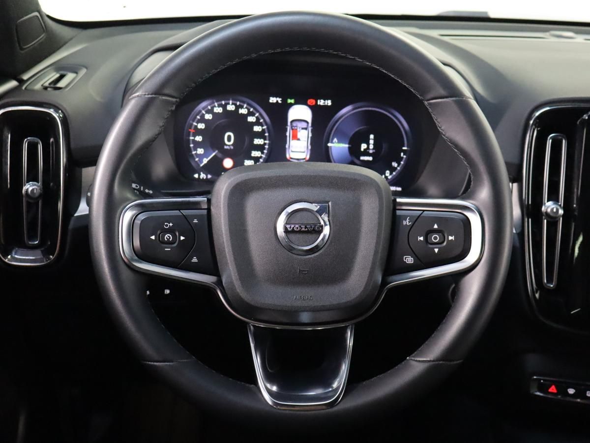 volvo-xc40-2023-hibrido-a-gasolina-1477cc
