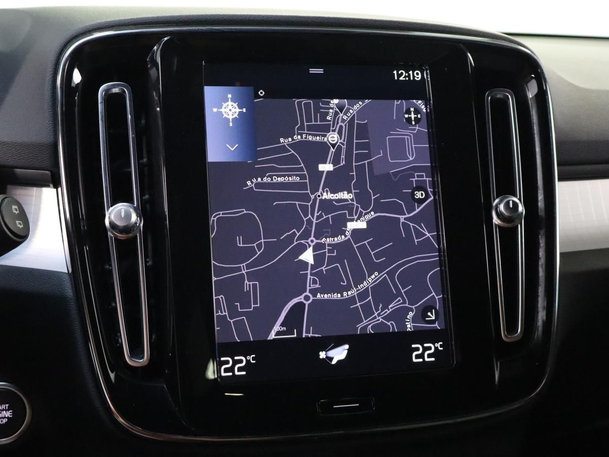 volvo-xc40-2023-hibrido-a-gasolina-1477cc
