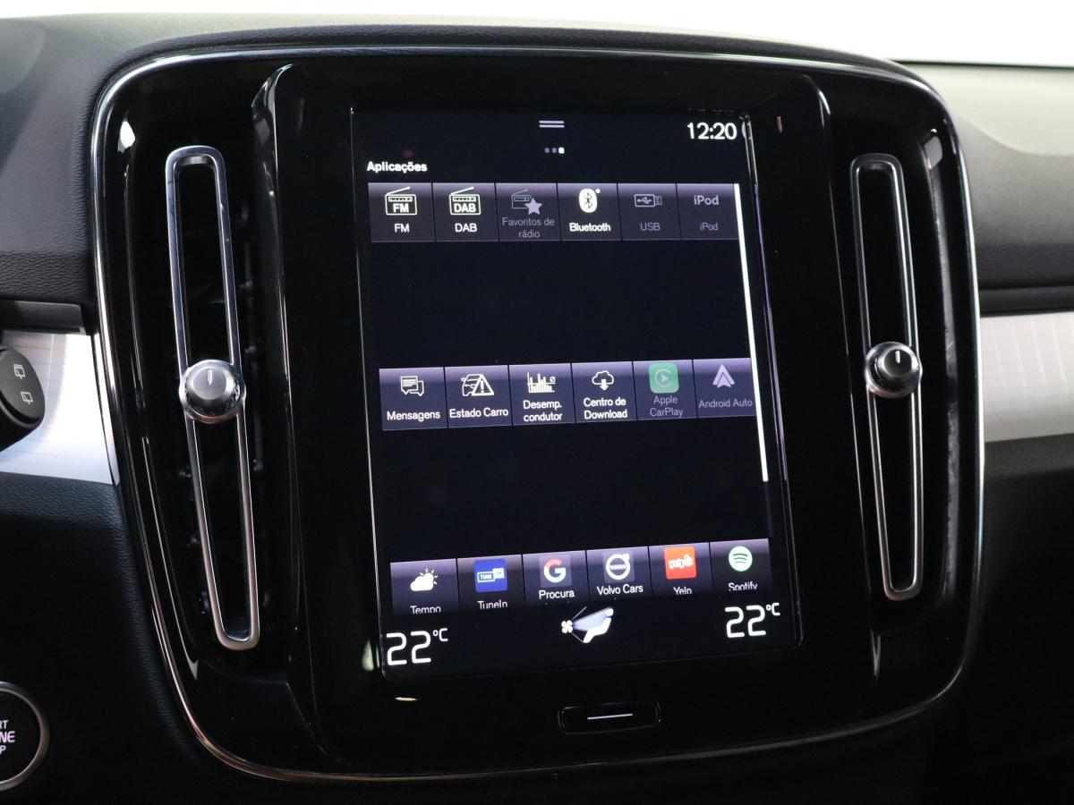 volvo-xc40-2023-hibrido-a-gasolina-1477cc