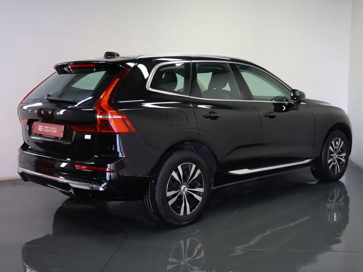 volvo-xc60-2023-hibrido-a-gasolina-1969cc