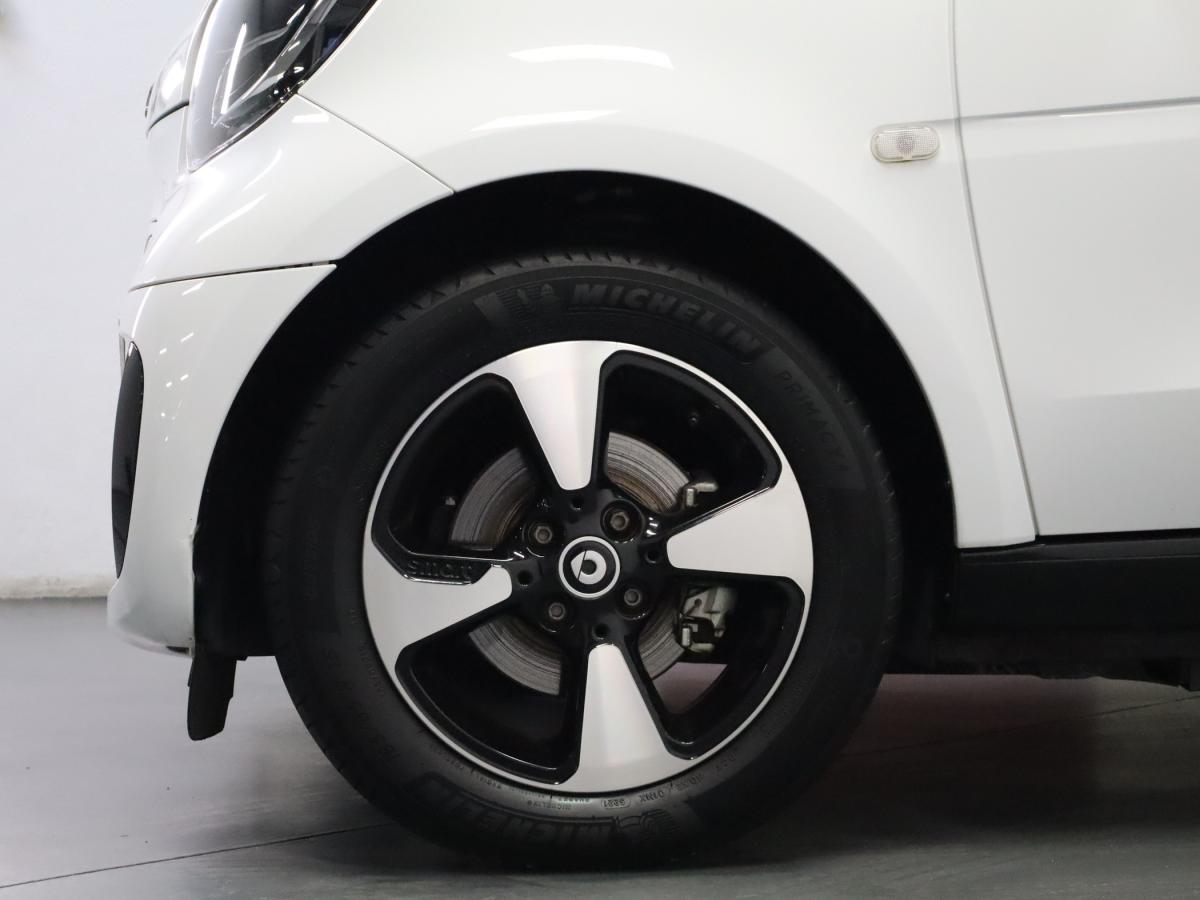 smart-fortwocoupe-2022-eletrico-0cc