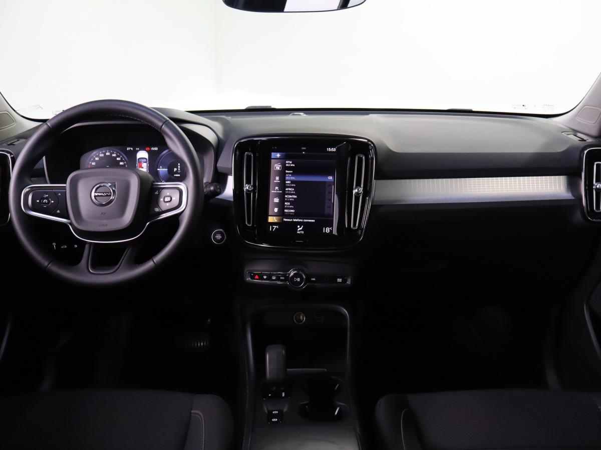 volvo-xc40-2022-hibrido-a-gasolina-1477cc
