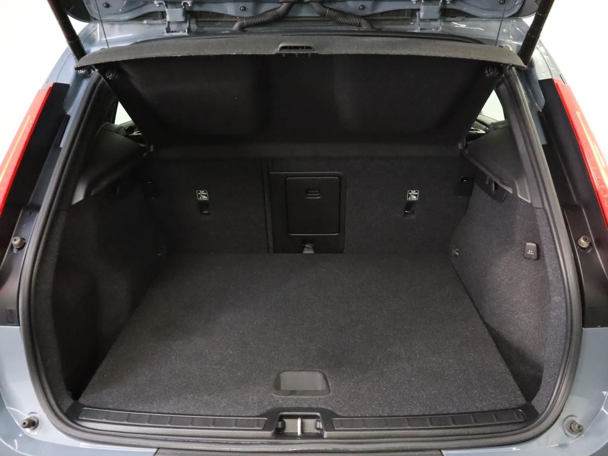 volvo-xc40-2022-hibrido-a-gasolina-1477cc